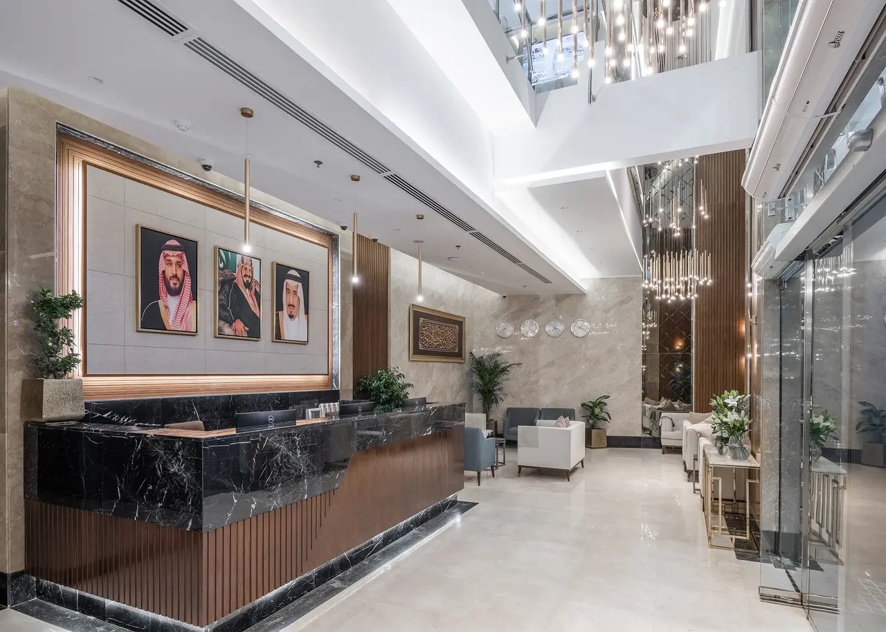 Three Pearls Musalli Makkah